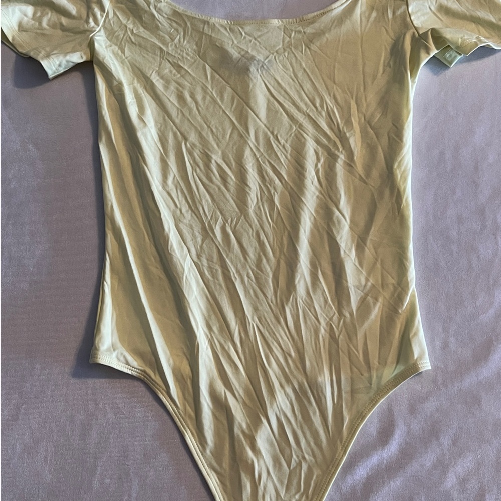 XS Express Mint Green Soft Bodysuit X Small Short Sleeve Top Shirt Blouse Womens